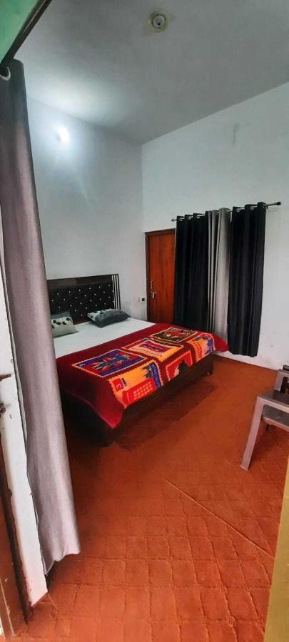Hotel O Brave Knight Meerut Eksteriør billede